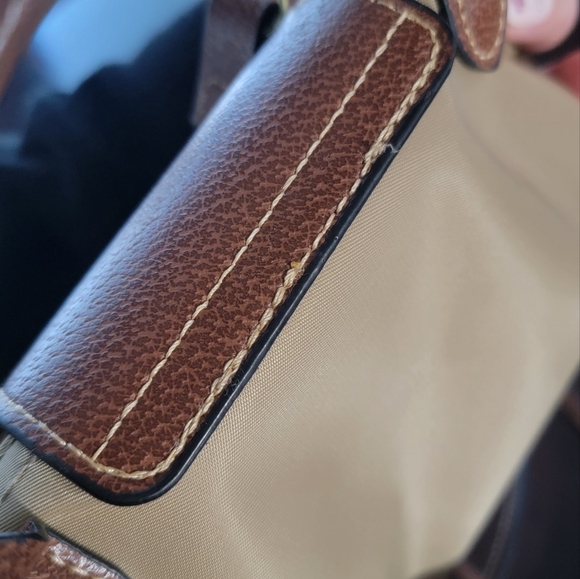 Cross Body Bag - Picture 2 of 6